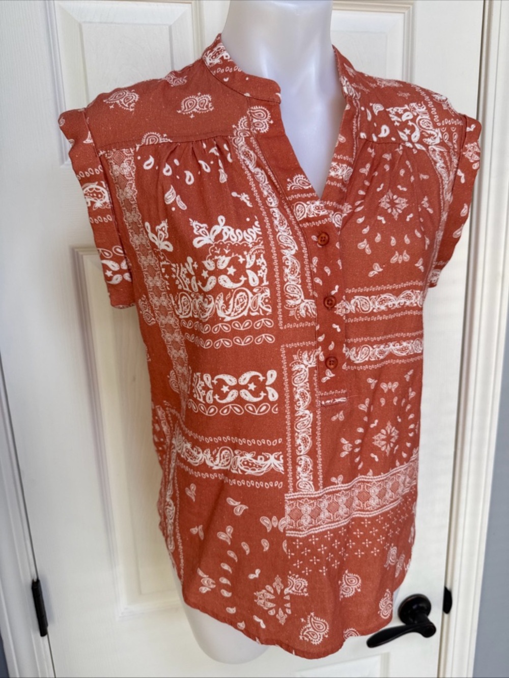 RACHEL ROY Linen Blend Short Shirt Orange Floral Paisley Handkerchief Western XS